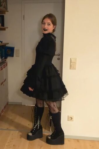 qoqsik Голые слитые фото OnlyFans 50