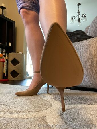 queenkitty Голые слитые фото OnlyFans 35