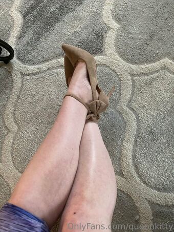queenkitty Голые слитые фото OnlyFans 40