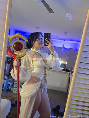 Queenmanda Голые слитые фото OnlyFans 4