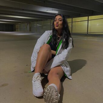 queensav Голые слитые фото OnlyFans 1