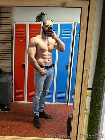 ralph852 Голые слитые фото OnlyFans 17