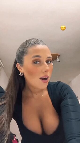 Raphaella Deuringer Голые слитые фото OnlyFans 37