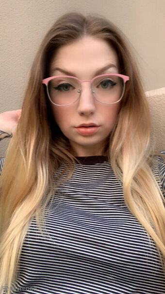 reallyyrenee Голые слитые фото OnlyFans 9