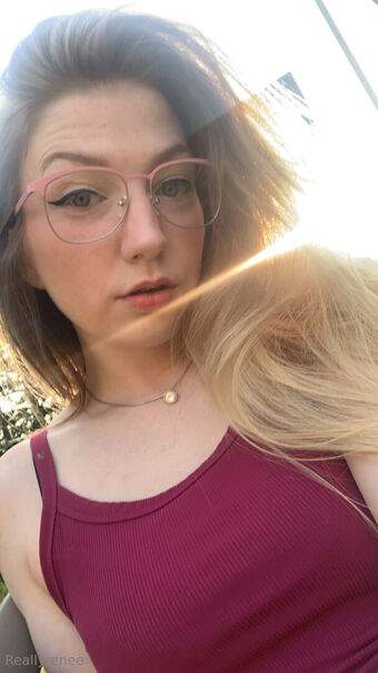 reallyyrenee Голые слитые фото OnlyFans 17