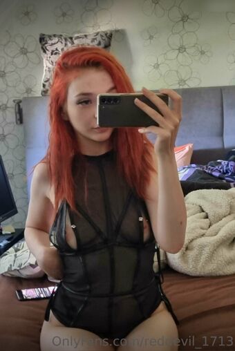 reddevil_1713 Голые слитые фото OnlyFans 28