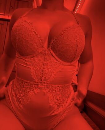redmil Голые слитые фото OnlyFans 56