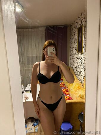 redwitch01 Голые слитые фото OnlyFans 7