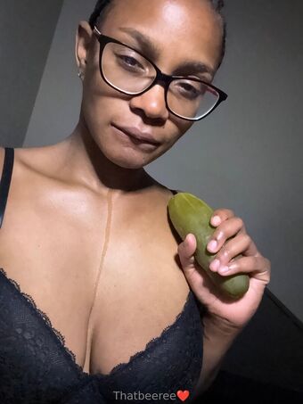 reethatbee Голые слитые фото OnlyFans 1