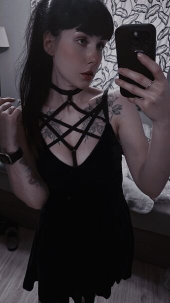 romisu Голые слитые фото OnlyFans 33