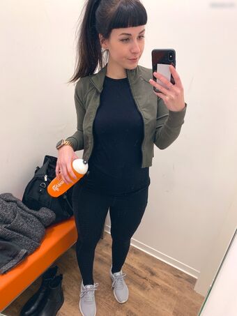 romisu Голые слитые фото OnlyFans 48