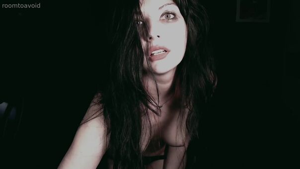 roomtoavoid Голые слитые фото OnlyFans 59