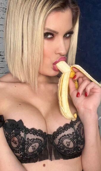 Rose Daniel Голые слитые фото OnlyFans 7
