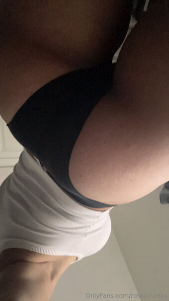 rossicheeks Голые слитые фото OnlyFans 7