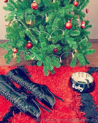 rubberdollruby Голые слитые фото OnlyFans 12