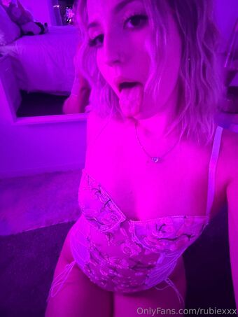 Rubiexxx Голые слитые фото OnlyFans 101
