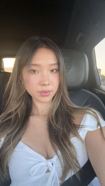 Ruby Eum Голые слитые фото OnlyFans 6