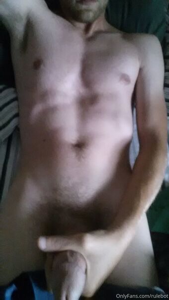 rulebot Голые слитые фото OnlyFans 9