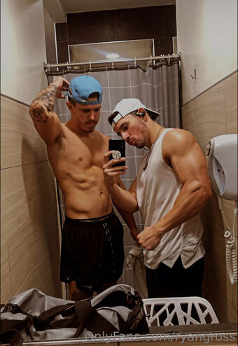 ryangross Голые слитые фото OnlyFans 8