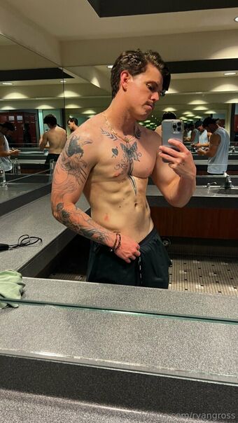 ryangross Голые слитые фото OnlyFans 9
