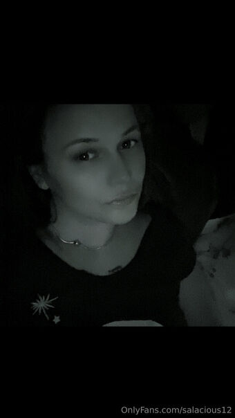 salacious12 Голые слитые фото OnlyFans 15