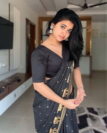Saloni Singh Голые слитые фото OnlyFans 4