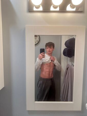 samboxer Голые слитые фото OnlyFans 7