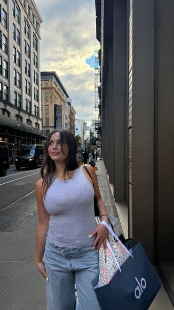 Sarabella Harris - sarabellaharriss - sexiisariii777