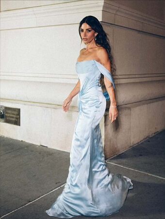 Sarah Shahi Голые слитые фото OnlyFans 165