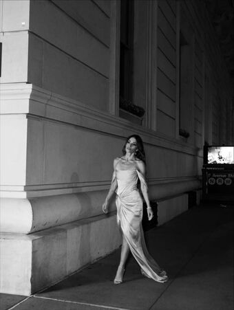 Sarah Shahi Голые слитые фото OnlyFans 167