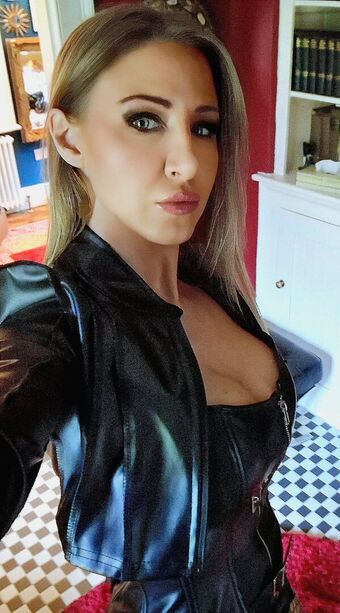 Sarah Wright Голые слитые фото OnlyFans 122