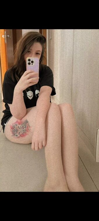 Satty Голые слитые фото OnlyFans 3