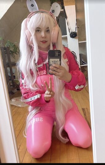 Sen Cosplay