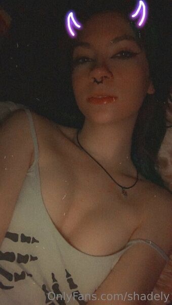 shadely Голые слитые фото OnlyFans 11