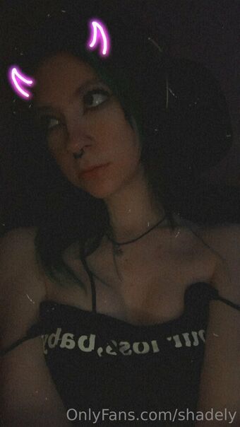 shadely Голые слитые фото OnlyFans 19