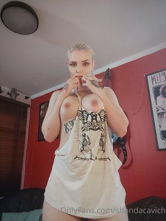 Shanda Голые слитые фото OnlyFans 4