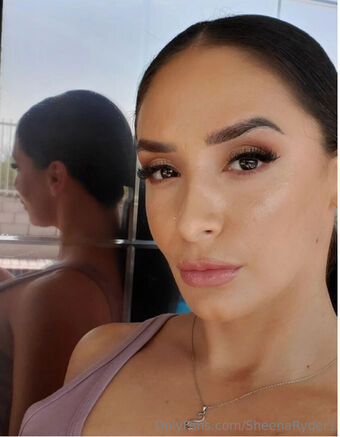 sheenaryder1 Голые слитые фото OnlyFans 30