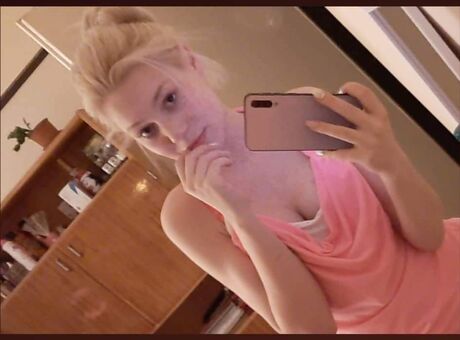 Simon Ildikó Голые слитые фото OnlyFans 2