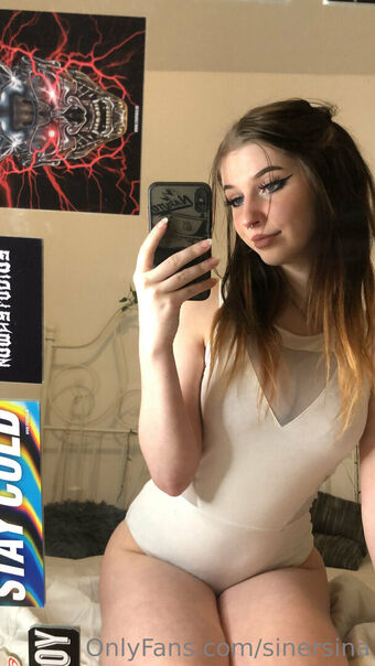 sinersina Голые слитые фото OnlyFans 16