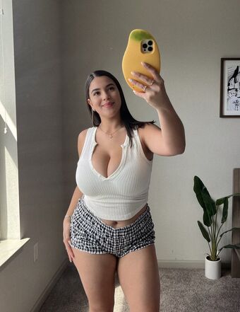 Sipsofmilk Голые слитые фото OnlyFans 2
