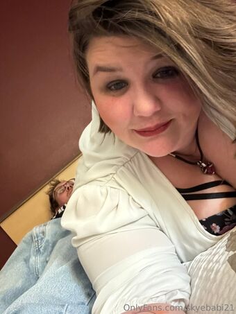skyebabi21 Голые слитые фото OnlyFans 12