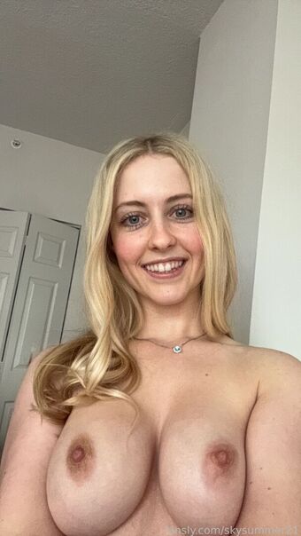 skysummer21 Голые слитые фото OnlyFans 29