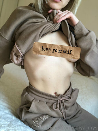 sofya_inys Голые слитые фото OnlyFans 4
