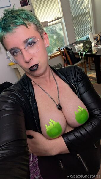 spaceghostarts Голые слитые фото OnlyFans 20