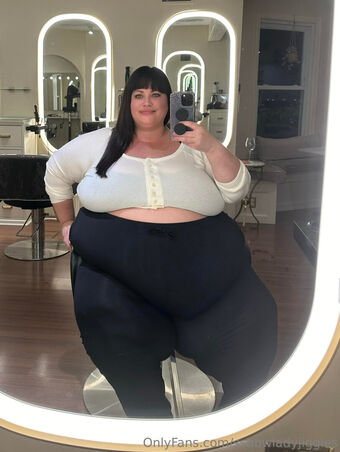 ssbbwladyjiggles