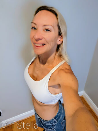 stellahere Голые слитые фото OnlyFans 17