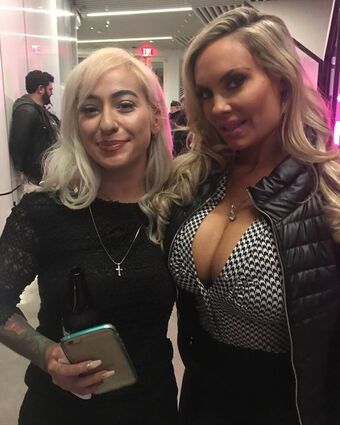 Stephanie Adele Голые слитые фото OnlyFans 12