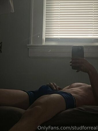 studforreal Голые слитые фото OnlyFans 18