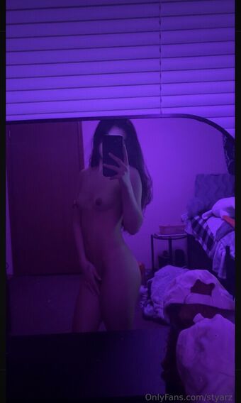 styarz Голые слитые фото OnlyFans 33