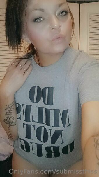 submissthiss Голые слитые фото OnlyFans 10